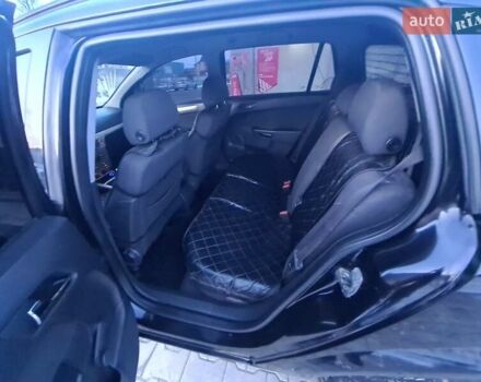 Черный Опель Астра, объемом двигателя 1.9 л и пробегом 285 тыс. км за 5500 $, фото 6 на Automoto.ua