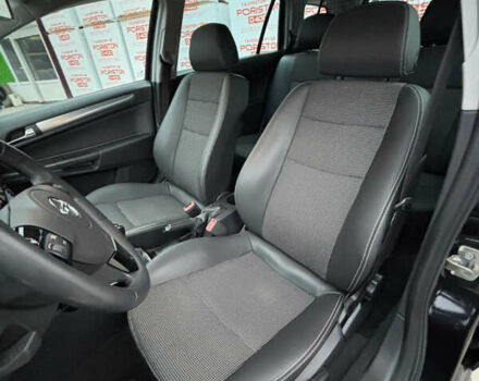 Чорний Опель Астра, об'ємом двигуна 1.6 л та пробігом 214 тис. км за 5550 $, фото 12 на Automoto.ua