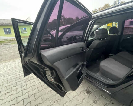 Черный Опель Астра, объемом двигателя 1.6 л и пробегом 281 тыс. км за 5200 $, фото 24 на Automoto.ua