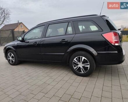 Чорний Опель Астра, об'ємом двигуна 1.6 л та пробігом 217 тис. км за 5600 $, фото 3 на Automoto.ua