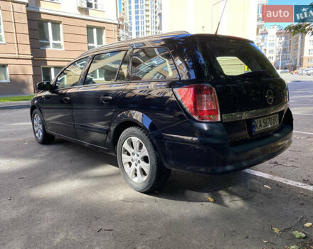 Черный Опель Астра, объемом двигателя 1.8 л и пробегом 145 тыс. км за 5900 $, фото 5 на Automoto.ua