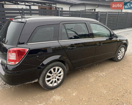 Чорний Опель Астра, об'ємом двигуна 1.6 л та пробігом 260 тис. км за 4650 $, фото 5 на Automoto.ua