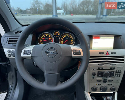 Чорний Опель Астра, об'ємом двигуна 1.6 л та пробігом 215 тис. км за 5500 $, фото 9 на Automoto.ua