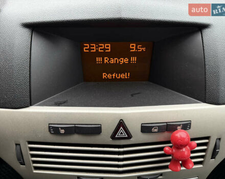 Опель Астра 2008 в Ровно на Automoto.ua Черный Опель Астра, объемом двигателя 1.7 л и пробегом 330 тыс. км за 4300 $, фото 37 на Automoto.ua