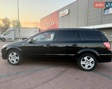 Черный Опель Астра, объемом двигателя 1.69 л и пробегом 260 тыс. км за 5550 $, фото 7 на Automoto.ua