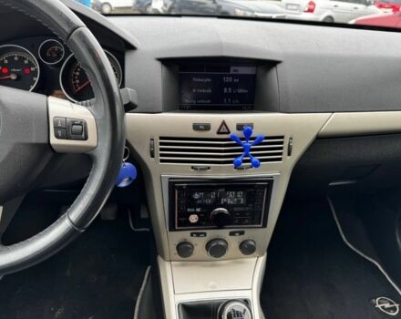 Чорний Опель Астра, об'ємом двигуна 1.6 л та пробігом 189 тис. км за 5900 $, фото 8 на Automoto.ua