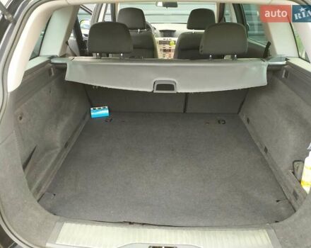 Черный Опель Астра, объемом двигателя 1.6 л и пробегом 200 тыс. км за 6000 $, фото 11 на Automoto.ua