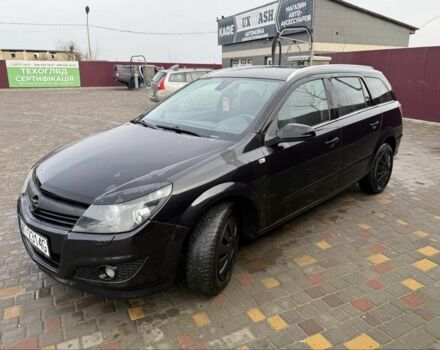 Черный Опель Астра, объемом двигателя 1.7 л и пробегом 240 тыс. км за 2800 $, фото 3 на Automoto.ua