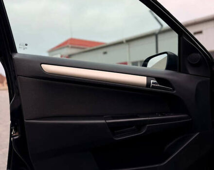 Чорний Опель Астра, об'ємом двигуна 1.8 л та пробігом 320 тис. км за 5400 $, фото 23 на Automoto.ua