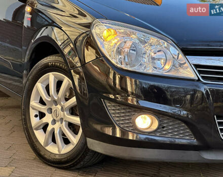 Черный Опель Астра, объемом двигателя 1.6 л и пробегом 180 тыс. км за 5499 $, фото 67 на Automoto.ua