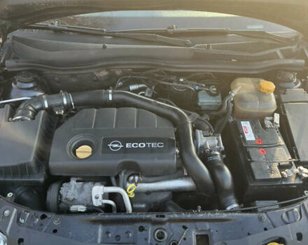 Черный Опель Астра, объемом двигателя 1.69 л и пробегом 270 тыс. км за 5500 $, фото 16 на Automoto.ua