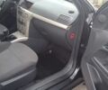 Черный Опель Астра, объемом двигателя 1.7 л и пробегом 230 тыс. км за 4300 $, фото 11 на Automoto.ua