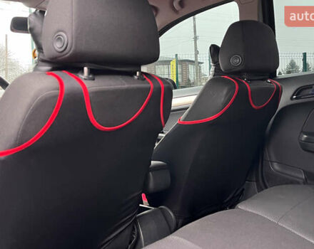 Черный Опель Астра, объемом двигателя 1.6 л и пробегом 260 тыс. км за 6200 $, фото 19 на Automoto.ua