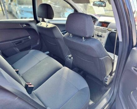 Черный Опель Астра, объемом двигателя 1.6 л и пробегом 237 тыс. км за 6100 $, фото 14 на Automoto.ua