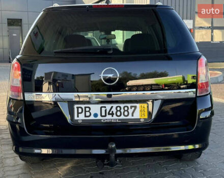 Черный Опель Астра, объемом двигателя 1.6 л и пробегом 197 тыс. км за 5700 $, фото 8 на Automoto.ua