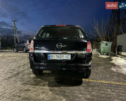 Черный Опель Астра, объемом двигателя 1.69 л и пробегом 270 тыс. км за 5500 $, фото 22 на Automoto.ua
