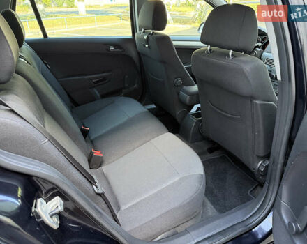 Черный Опель Астра, объемом двигателя 1.6 л и пробегом 219 тыс. км за 6000 $, фото 15 на Automoto.ua