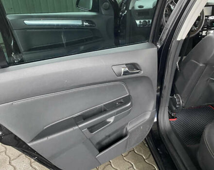 Чорний Опель Астра, об'ємом двигуна 1.6 л та пробігом 230 тис. км за 5000 $, фото 16 на Automoto.ua