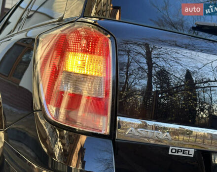 Черный Опель Астра, объемом двигателя 1.6 л и пробегом 180 тыс. км за 5499 $, фото 58 на Automoto.ua