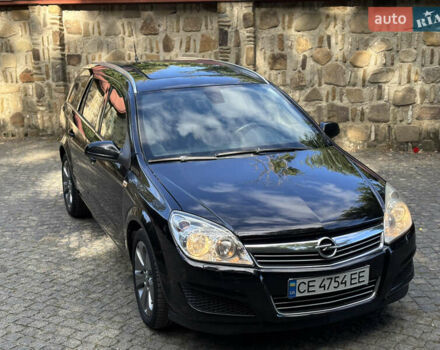 Черный Опель Астра, объемом двигателя 1.69 л и пробегом 280 тыс. км за 5600 $, фото 9 на Automoto.ua