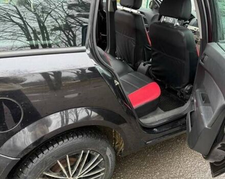 Черный Опель Астра, объемом двигателя 1.69 л и пробегом 298 тыс. км за 5500 $, фото 5 на Automoto.ua