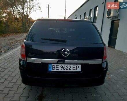 Черный Опель Астра, объемом двигателя 1.6 л и пробегом 327 тыс. км за 4400 $, фото 3 на Automoto.ua