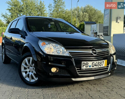 Черный Опель Астра, объемом двигателя 1.6 л и пробегом 196 тыс. км за 5700 $, фото 3 на Automoto.ua