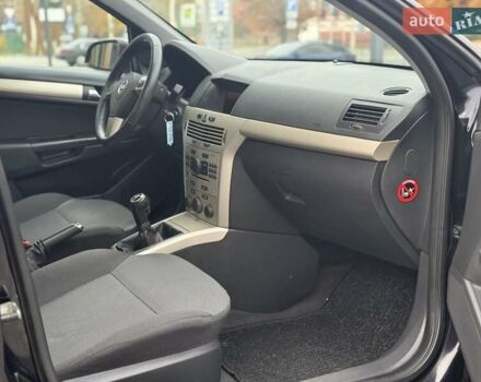 Чорний Опель Астра, об'ємом двигуна 1.6 л та пробігом 241 тис. км за 5499 $, фото 35 на Automoto.ua