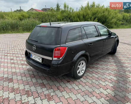 Черный Опель Астра, объемом двигателя 1.36 л и пробегом 213 тыс. км за 3900 $, фото 10 на Automoto.ua