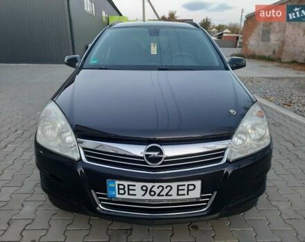 Черный Опель Астра, объемом двигателя 1.6 л и пробегом 327 тыс. км за 4400 $, фото 1 на Automoto.ua