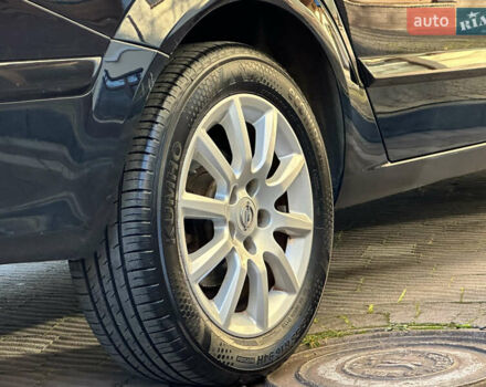 Черный Опель Астра, объемом двигателя 1.6 л и пробегом 180 тыс. км за 5499 $, фото 92 на Automoto.ua