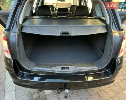 Черный Опель Астра, объемом двигателя 1.6 л и пробегом 180 тыс. км за 5499 $, фото 177 на Automoto.ua