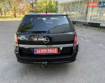 Черный Опель Астра, объемом двигателя 1.6 л и пробегом 219 тыс. км за 6000 $, фото 11 на Automoto.ua