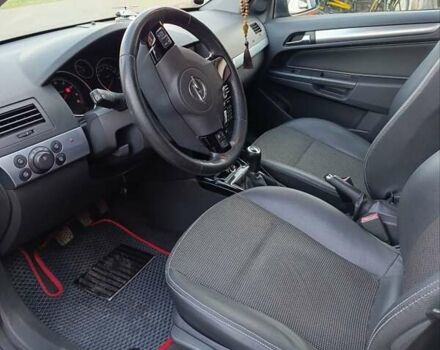 Опель Астра 2008 у Луцьку на Automoto.ua Чорний Опель Астра, об'ємом двигуна 1.6 л та пробігом 228 тис. км за 4900 $, фото 10 на Automoto.ua