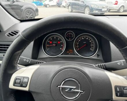 Чорний Опель Астра, об'ємом двигуна 1.6 л та пробігом 189 тис. км за 5900 $, фото 11 на Automoto.ua