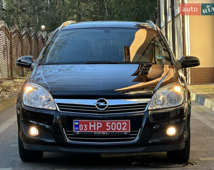 Черный Опель Астра, объемом двигателя 1.6 л и пробегом 180 тыс. км за 5499 $, фото 37 на Automoto.ua