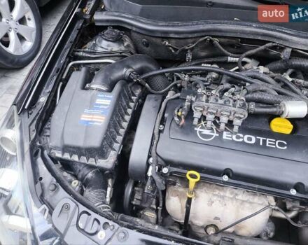 Черный Опель Астра, объемом двигателя 1.6 л и пробегом 250 тыс. км за 5200 $, фото 16 на Automoto.ua