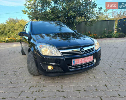 Черный Опель Астра, объемом двигателя 1.6 л и пробегом 260 тыс. км за 6000 $, фото 5 на Automoto.ua