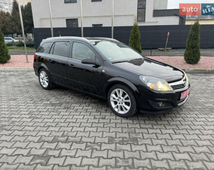 Черный Опель Астра, объемом двигателя 1.8 л и пробегом 223 тыс. км за 6300 $, фото 2 на Automoto.ua