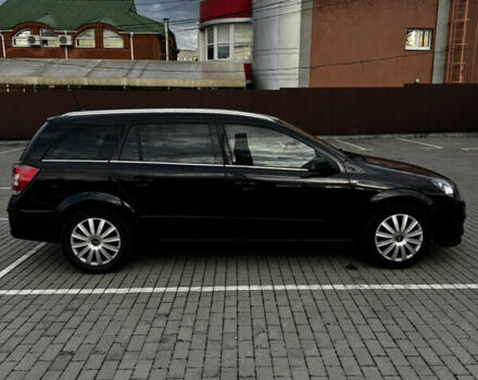 Черный Опель Астра, объемом двигателя 1.8 л и пробегом 405 тыс. км за 5500 $, фото 3 на Automoto.ua