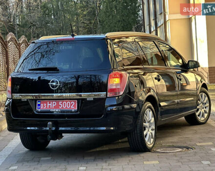 Черный Опель Астра, объемом двигателя 1.6 л и пробегом 180 тыс. км за 5499 $, фото 3 на Automoto.ua