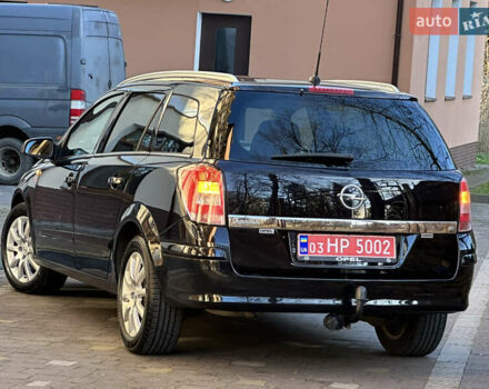 Черный Опель Астра, объемом двигателя 1.6 л и пробегом 180 тыс. км за 5499 $, фото 40 на Automoto.ua