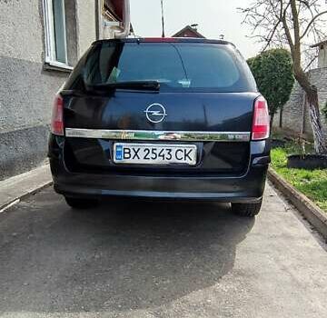 Черный Опель Астра, объемом двигателя 0 л и пробегом 281 тыс. км за 5500 $, фото 1 на Automoto.ua