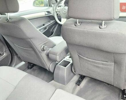 Черный Опель Астра, объемом двигателя 1.6 л и пробегом 209 тыс. км за 5850 $, фото 35 на Automoto.ua