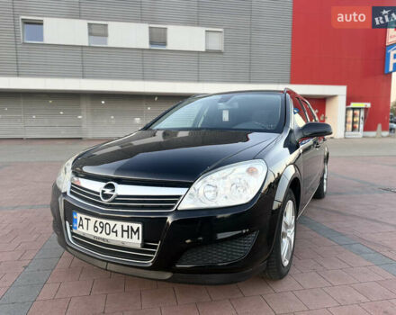 Черный Опель Астра, объемом двигателя 1.69 л и пробегом 260 тыс. км за 5550 $, фото 9 на Automoto.ua