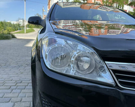 Черный Опель Астра, объемом двигателя 1.6 л и пробегом 188 тыс. км за 5650 $, фото 13 на Automoto.ua