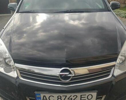 Черный Опель Астра, объемом двигателя 1.6 л и пробегом 200 тыс. км за 6000 $, фото 17 на Automoto.ua