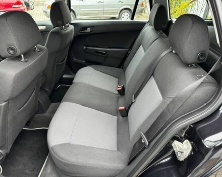 Чорний Опель Астра, об'ємом двигуна 1.6 л та пробігом 189 тис. км за 5900 $, фото 14 на Automoto.ua