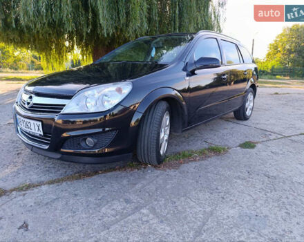 Опель Астра 2008 в Тростянце на Automoto.ua Черный Опель Астра, объемом двигателя 1.69 л и пробегом 292 тыс. км за 6200 $, фото 11 на Automoto.ua