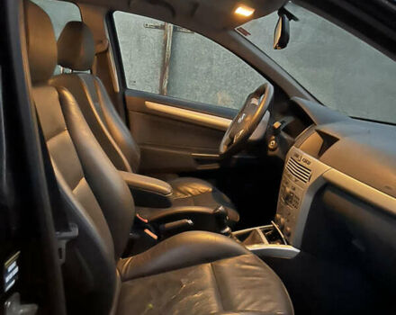 Опель Астра 2008 в Чернигове на Automoto.ua Черный Опель Астра, объемом двигателя 1.8 л и пробегом 243 тыс. км за 5300 $, фото 8 на Automoto.ua